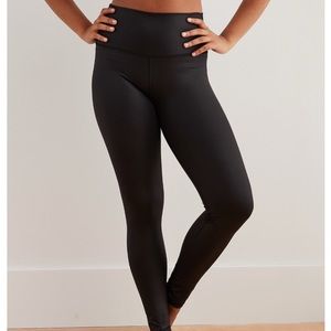 ⭐️⭐️⭐️Aerie black leggings